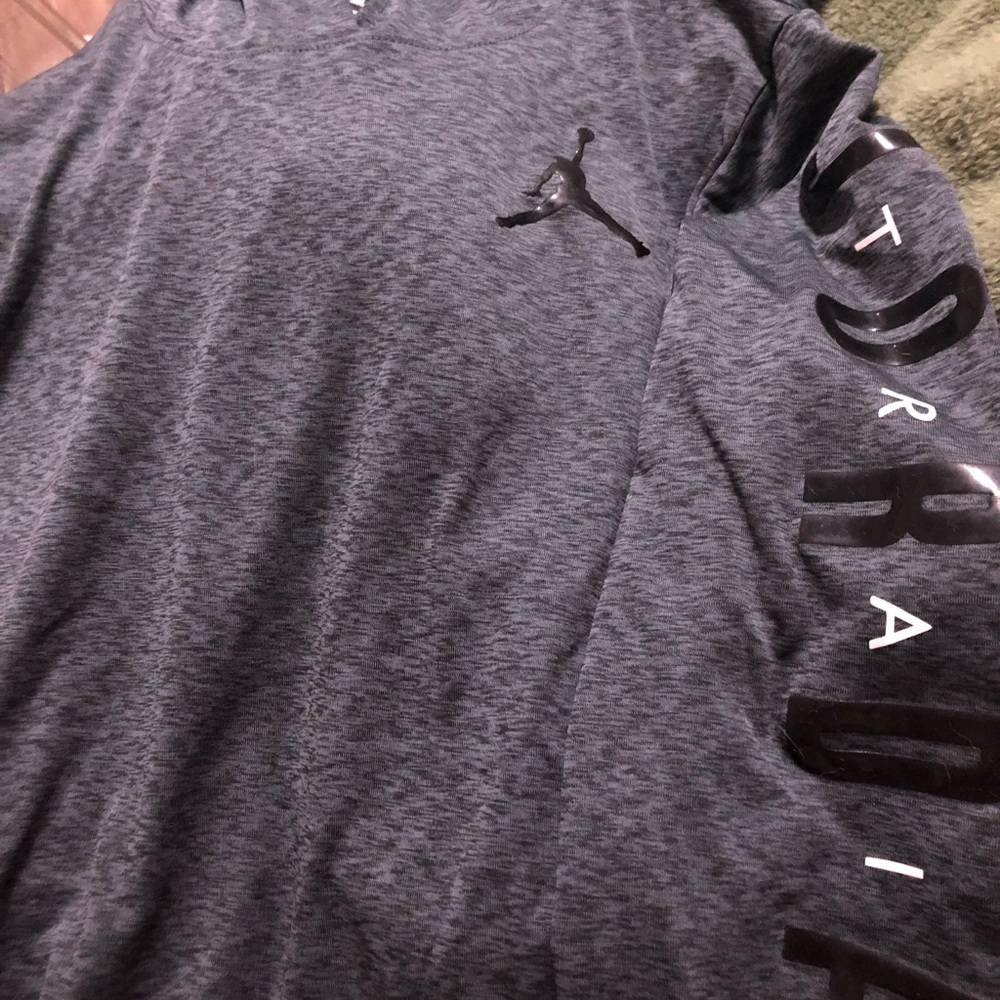 Jordan hooded jacket (medium) dark grey